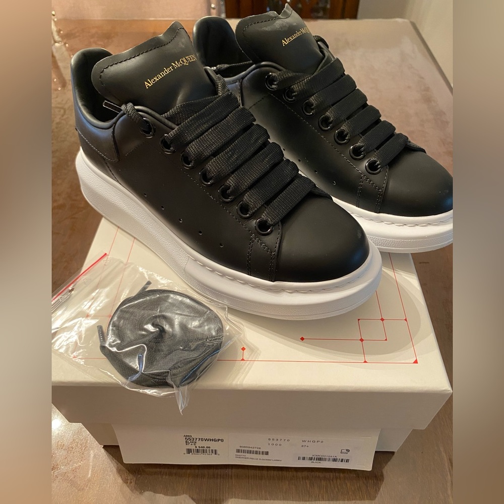 Alexander McQueen Sneakers